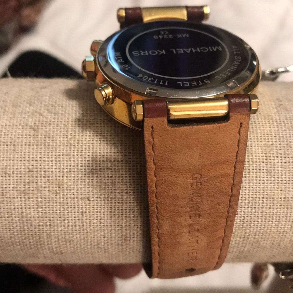 Michael Kors Leather Strap Watch - Picture 2 of 3